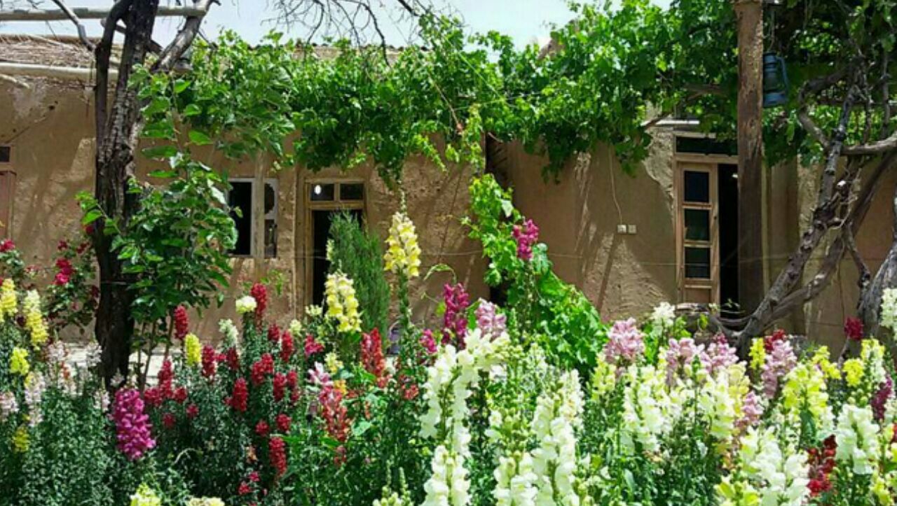 اقامتگاه بومگردی خانه آس دهمورد آباده طشک اقامتگاه بومگردی خانه آس دهمورد آباده طشک اقامتگاه بومگردی خانه آس دهمورد آباده طشک
