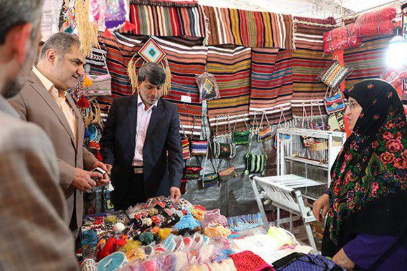  نمایشگاه ملی صنایع دستی در پارک ملل ساری افتتاح شد