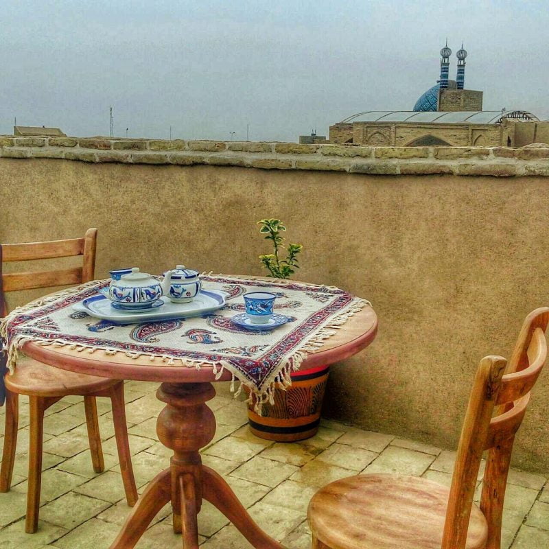 هتل سنتی انار با قدمت ۳۰۰ سال  هتل سنتی انار عقدا