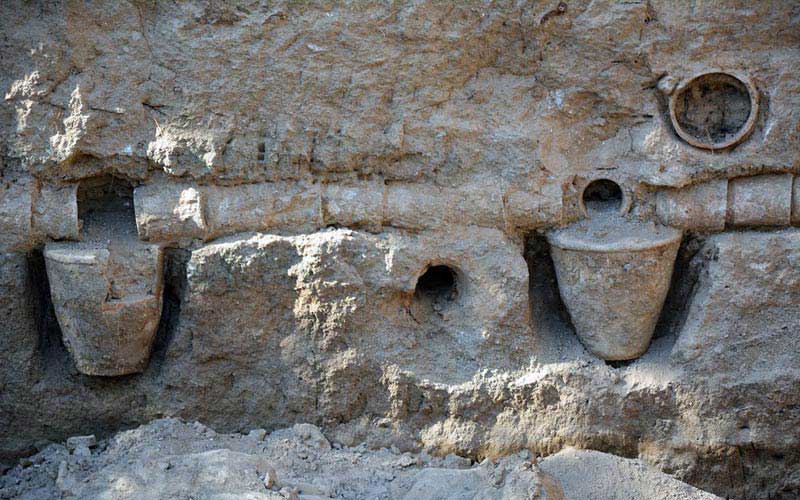 ارگ بروجرد جاهای دیدنی بروجرد در بهار