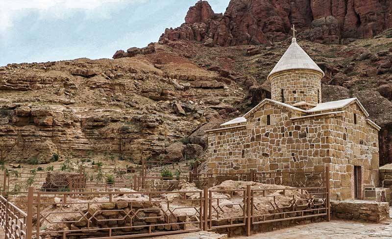 جاهای دیدنی جلفا در بهار
