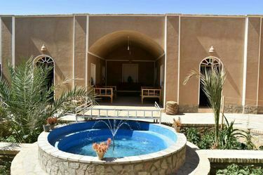 اقامتگاه بومگردی سوشیانت خور بیابانک  اقامتگاه بومگردی سوشیانت خور بیابانک