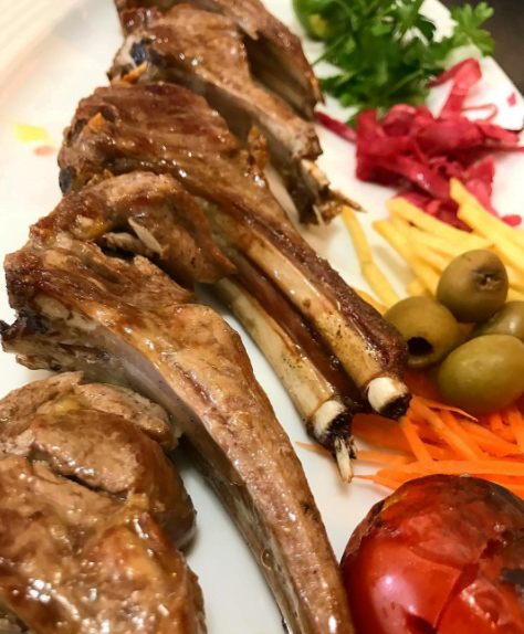 رستوران بزرگ گیلانه رشت رستوران بزرگ گیلانه رشت