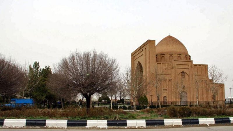 هارونیه  گنبد هارونیه