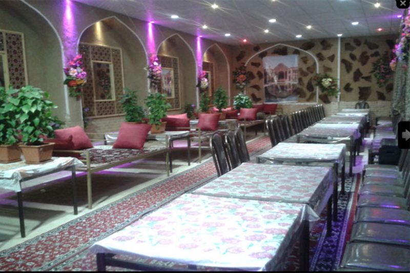 رستوران یاقوت کاشان  سفره‌خانه و رستوران یاقوت کاشان