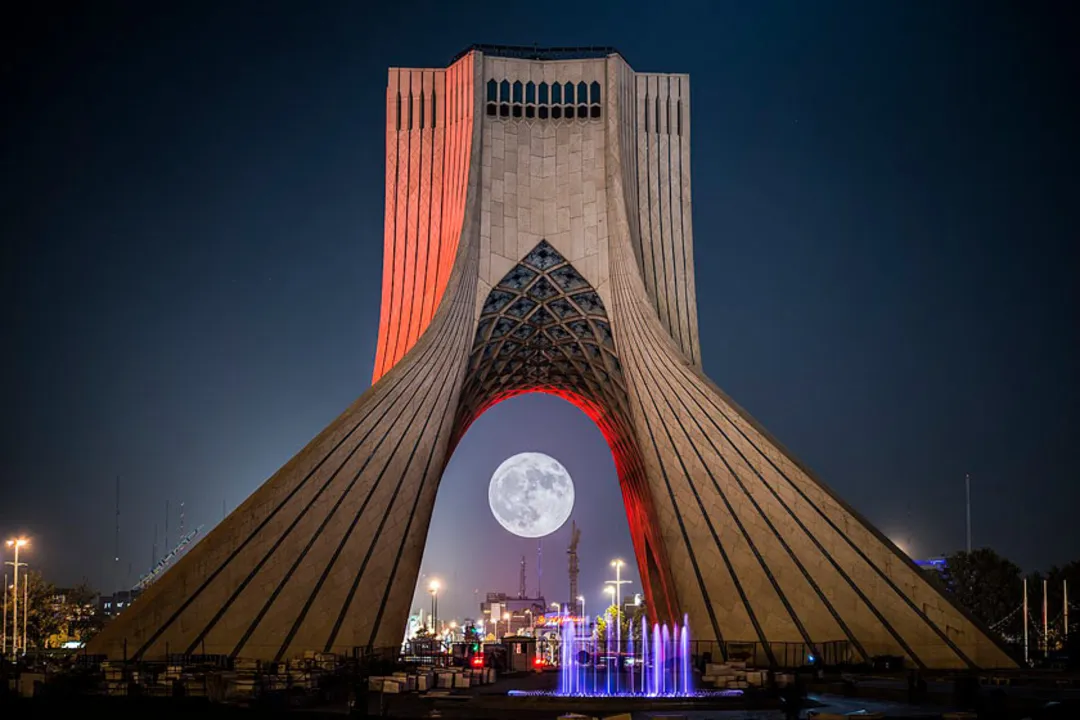 Azadi Tower ، Tehran