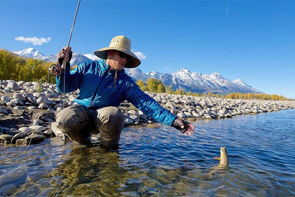 10 cozy places for fishing and nature tourism near Tehran