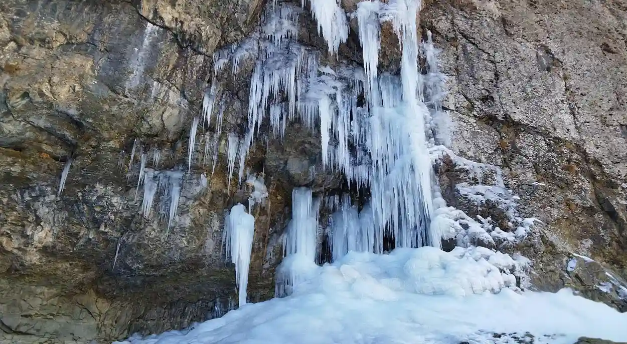 Khor Waterfall, Karaj Khor Waterfall, Karaj