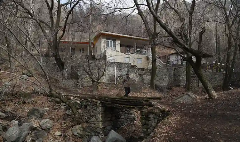 Varian Village , Karaj