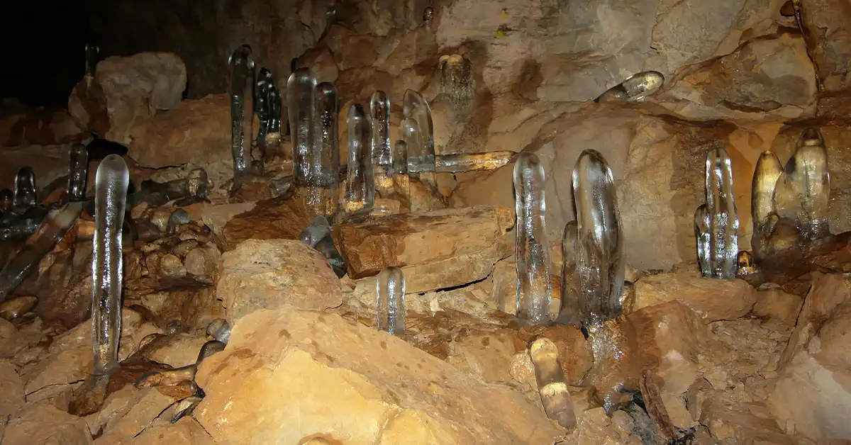 Yakh Morad Cave , Karaj Yakh Morad Cave , Karaj