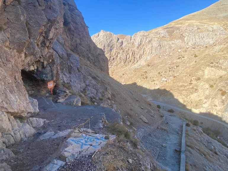 Yakh Morad Cave , Karaj Yakh Morad Cave , Karaj