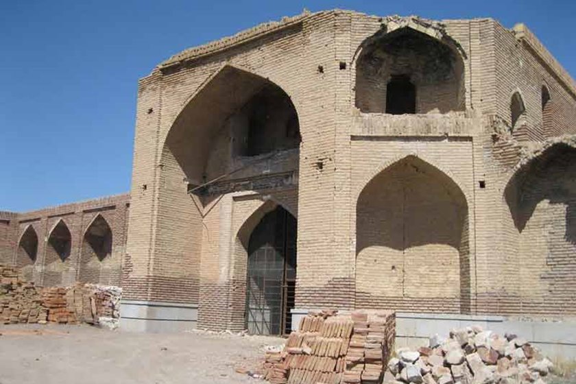 کاروانسرای جمال آباد