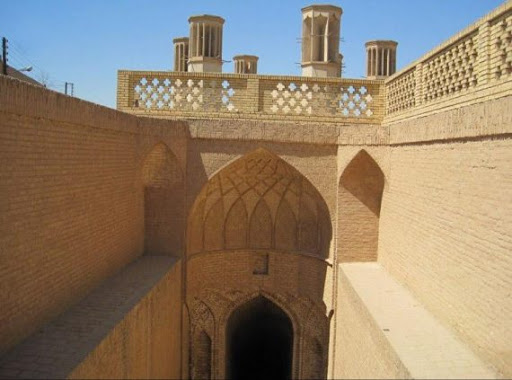 آب انبار شش بادگیری 