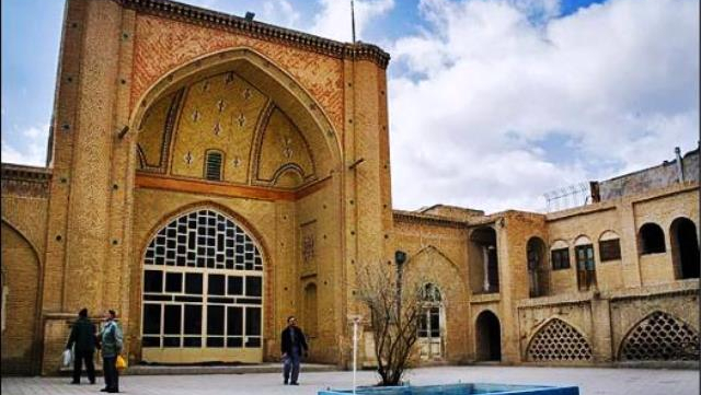 ر بازار قدیمی شاهرود
