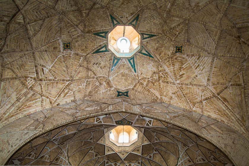 بازار قدیمی قم