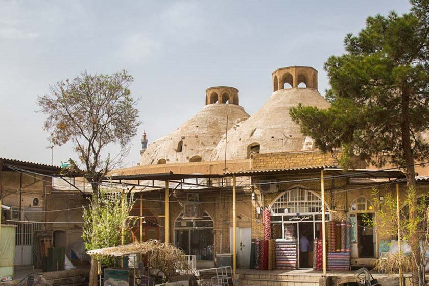 بازار قدیمی قم