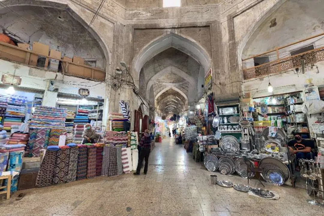 بازار قیصریه لار