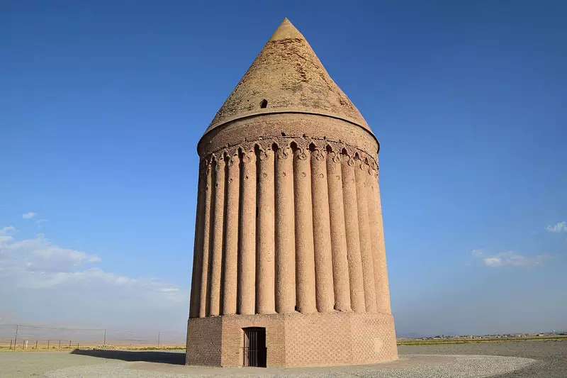 برج رادکان چناران برج رادکان چناران
