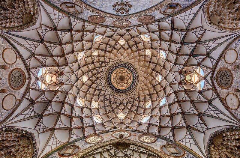 خانه تاریخی بروجردی خانه بروجردی خانه تاریخی بروجردی