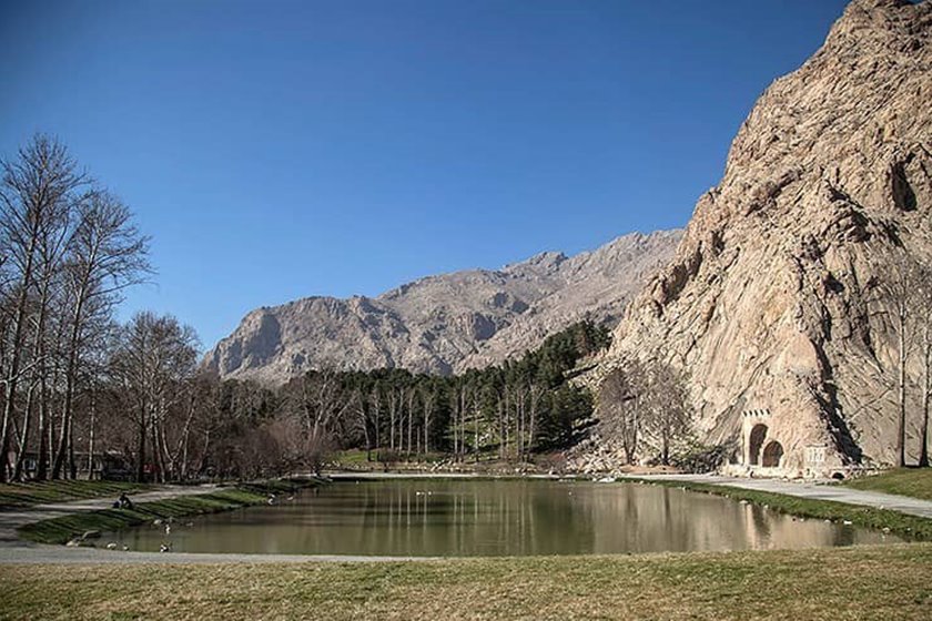 طاق بستان