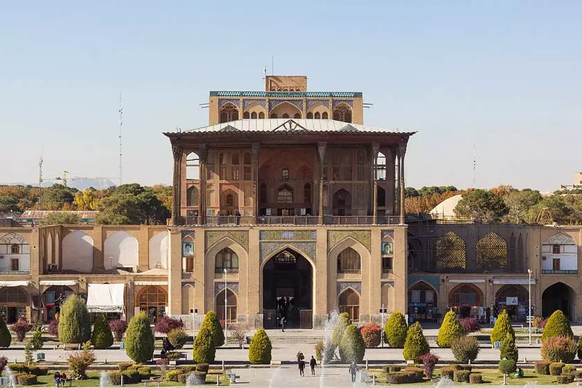کاخ عالی‌قاپو