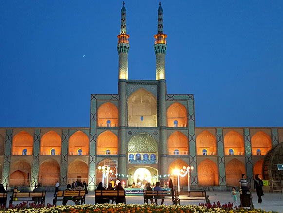 میدان امیر چخماق 