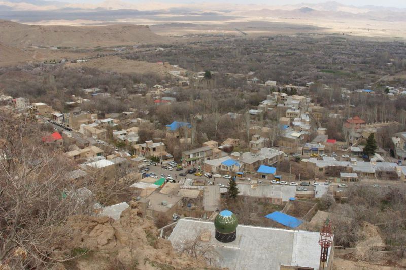 نیاسر