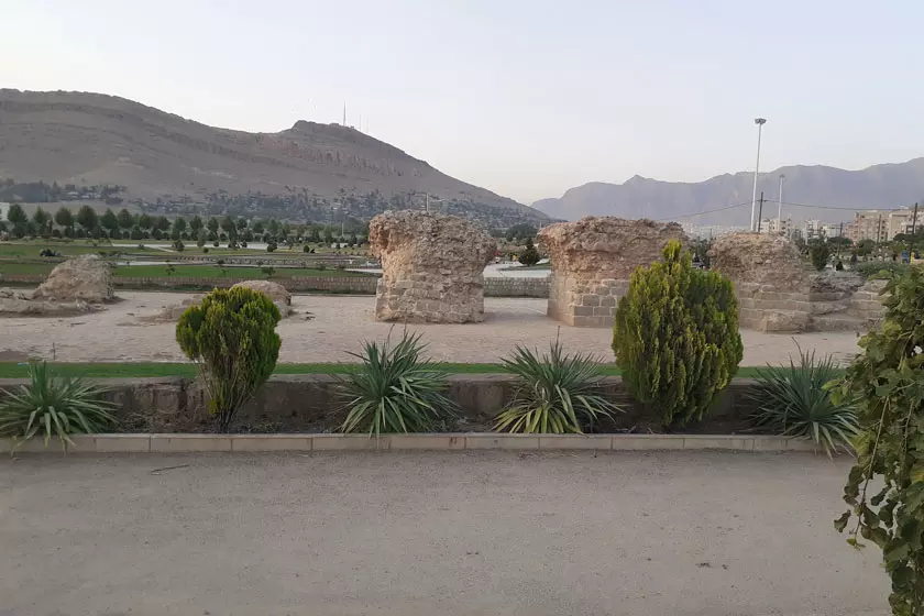 پل شکسته خرم آباد