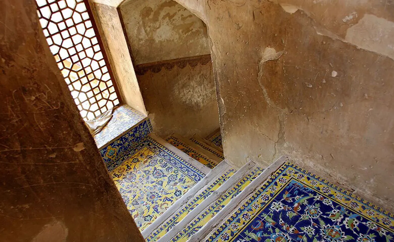 کاخ عالی قاپو