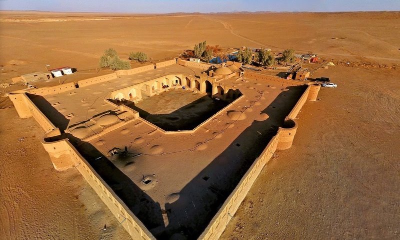 کاروانسرای مرنجاب