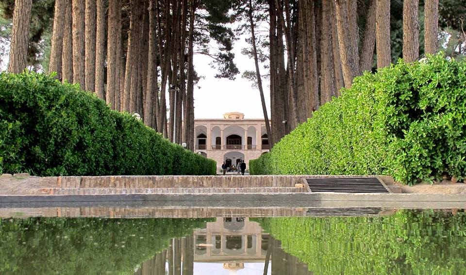 باغ اکبریه