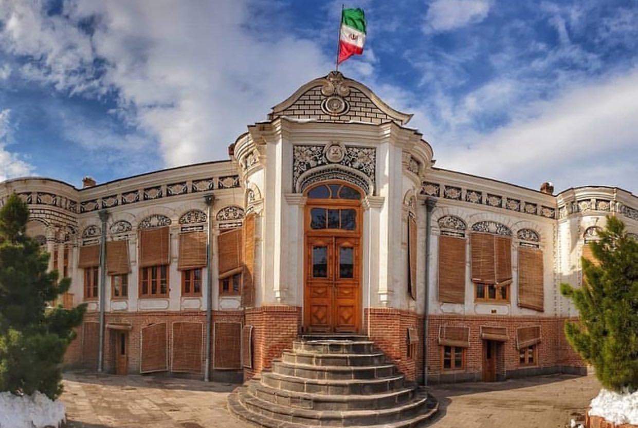 ساختمان شهرداری خوی 