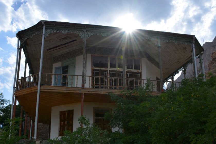 عمارت کلاه فرنگی ماکو