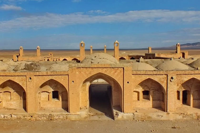 کاروانسرای حوض سلطان