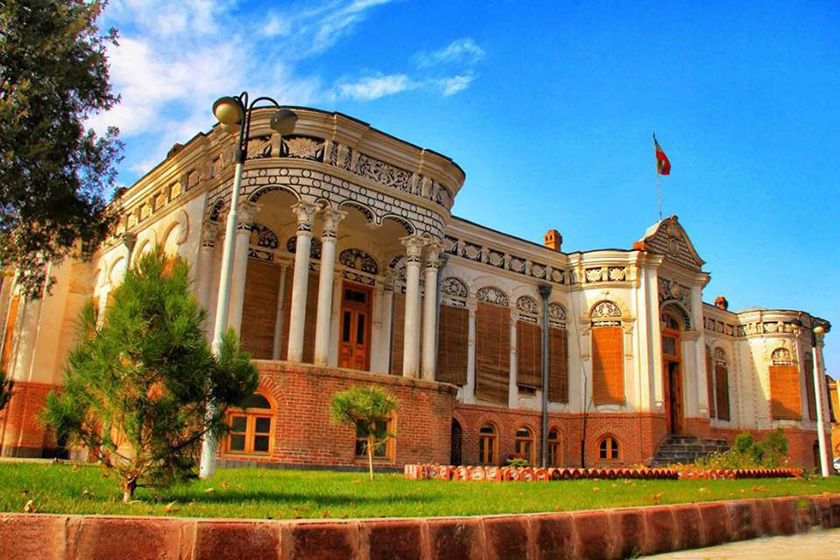 ساختمان شهرداری خوی