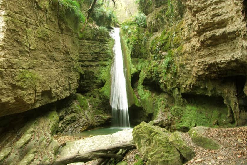 آبشار سنگ نو