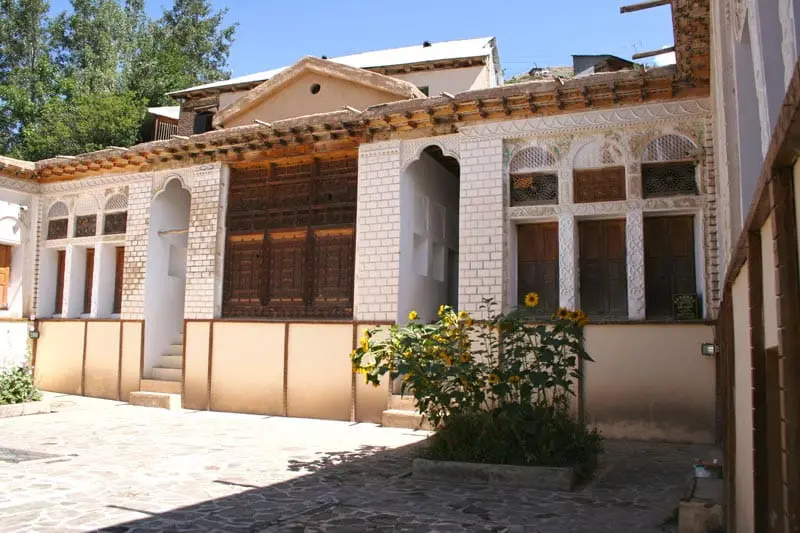 خانه نیما یوشیج خانه نیما یوشیج