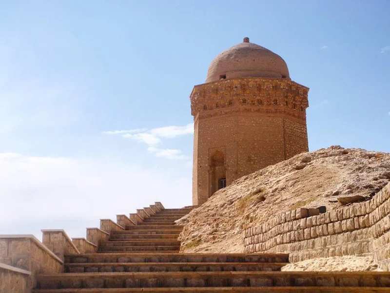 گنبد عالی 