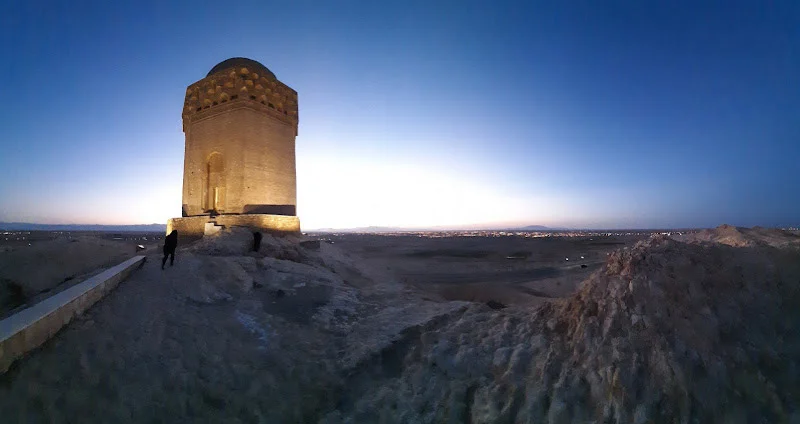 گنبد عالی 