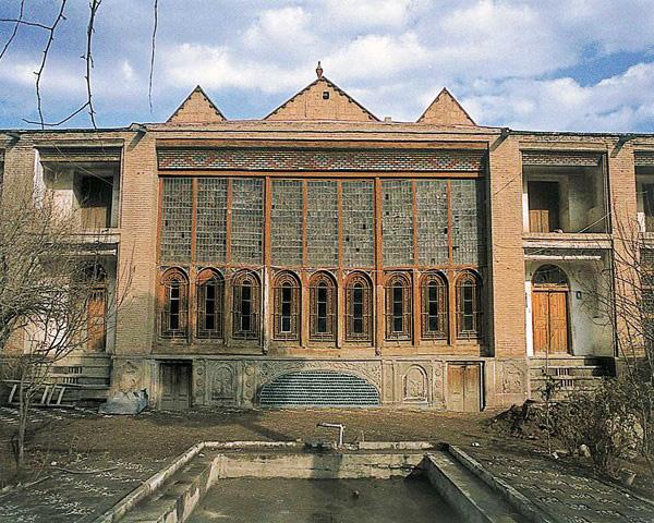خانه وحسینیه امینی ها قزوین