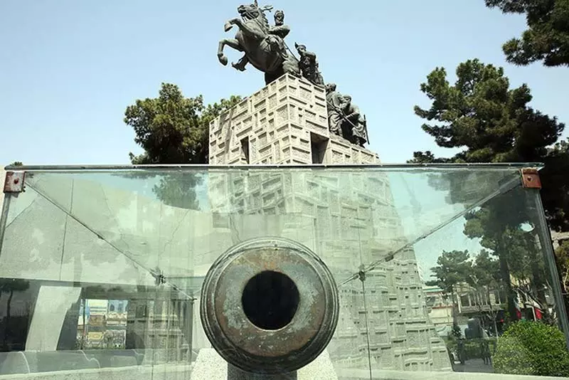 آرامگاه نادر شاه آرامگاه نادر شاه