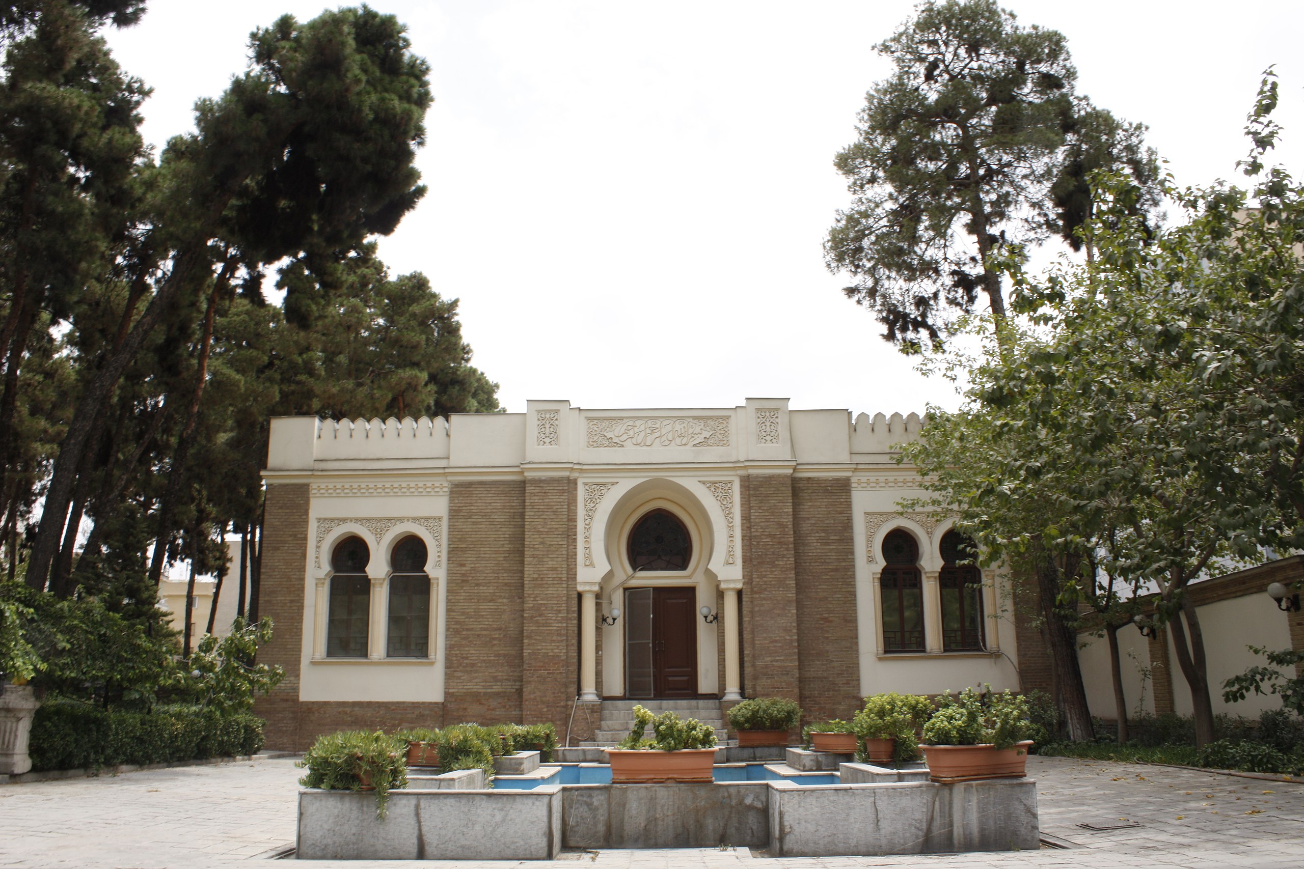 خانه پروفسور عدل تهران 