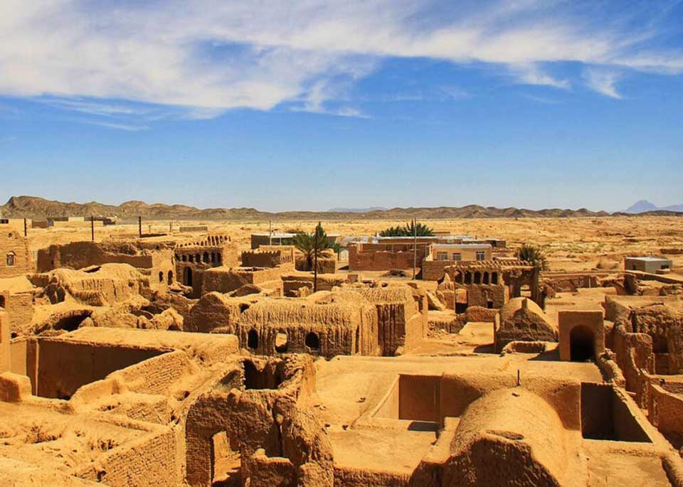 خور و بیابانک