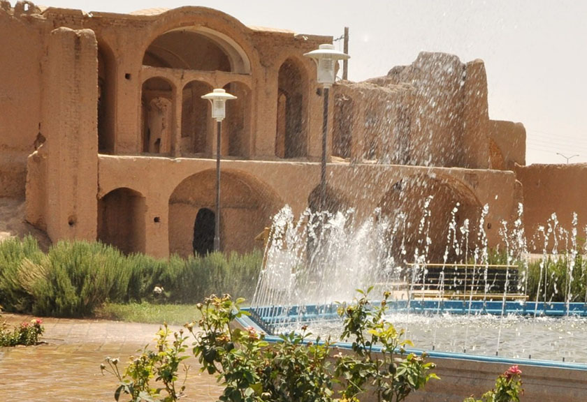 خانه تاریخی آقاگل خانه تاریخی آقاگل