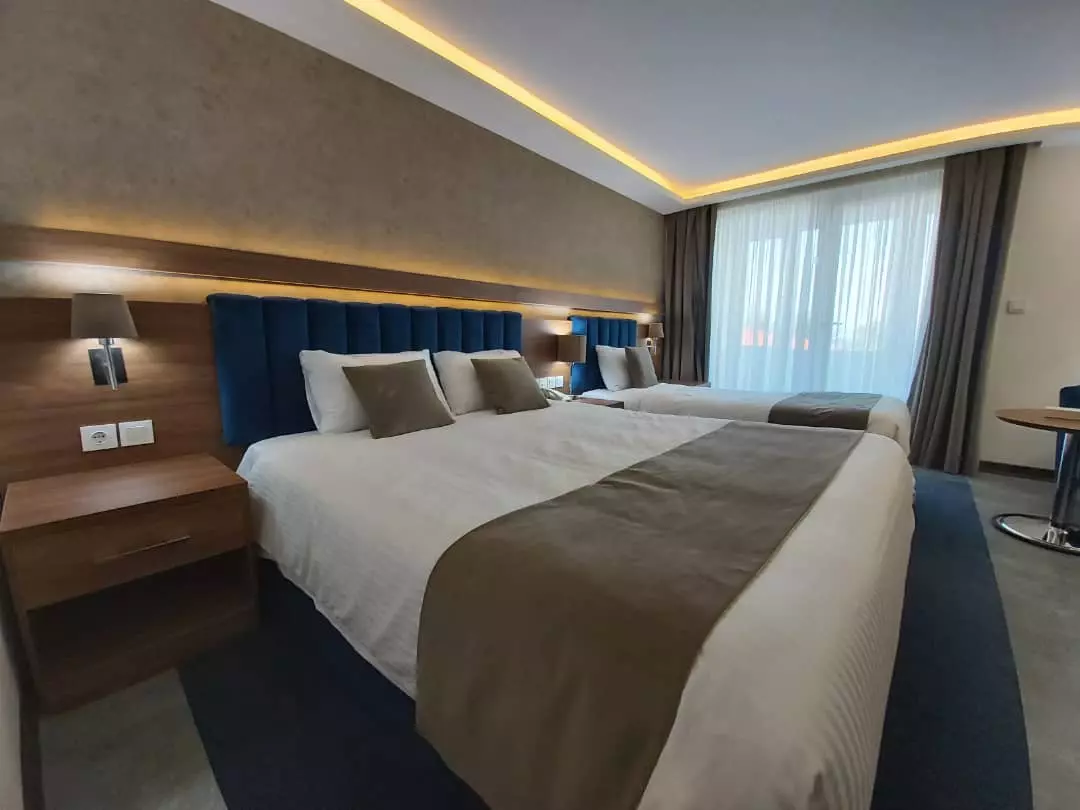 هتل سفیدکنار بندرانزلی
