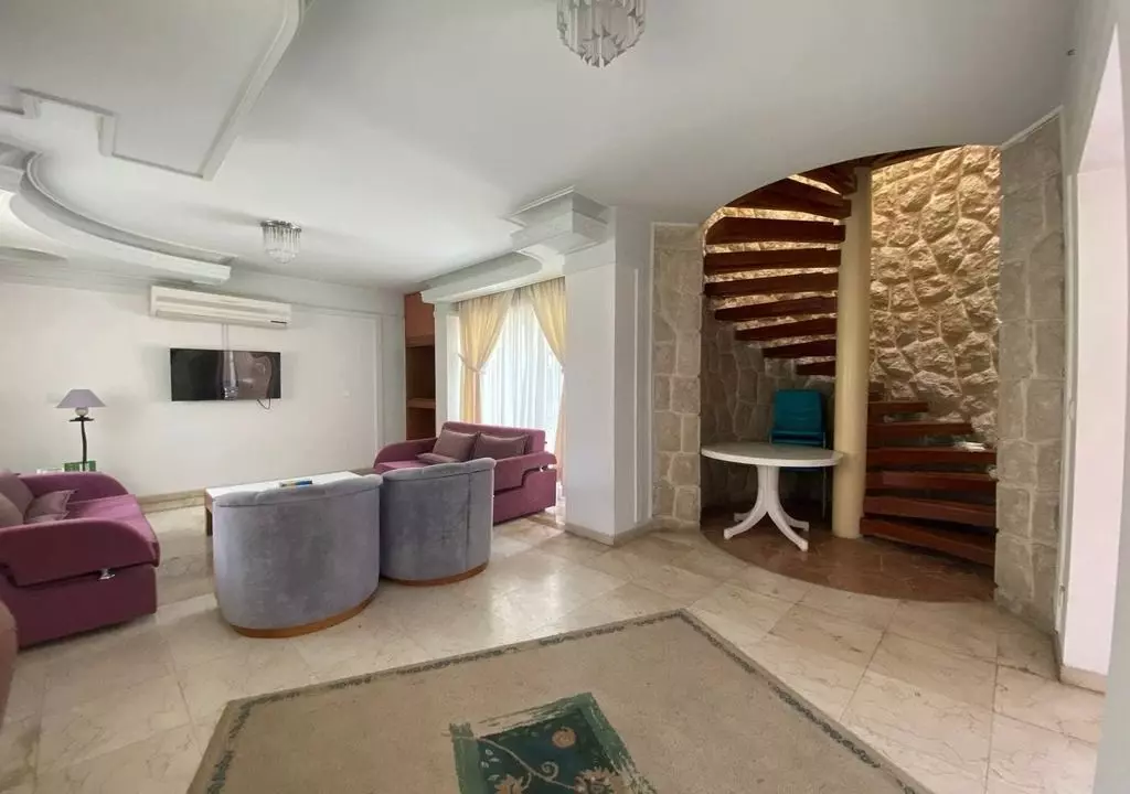 هتل نارنجستان نور