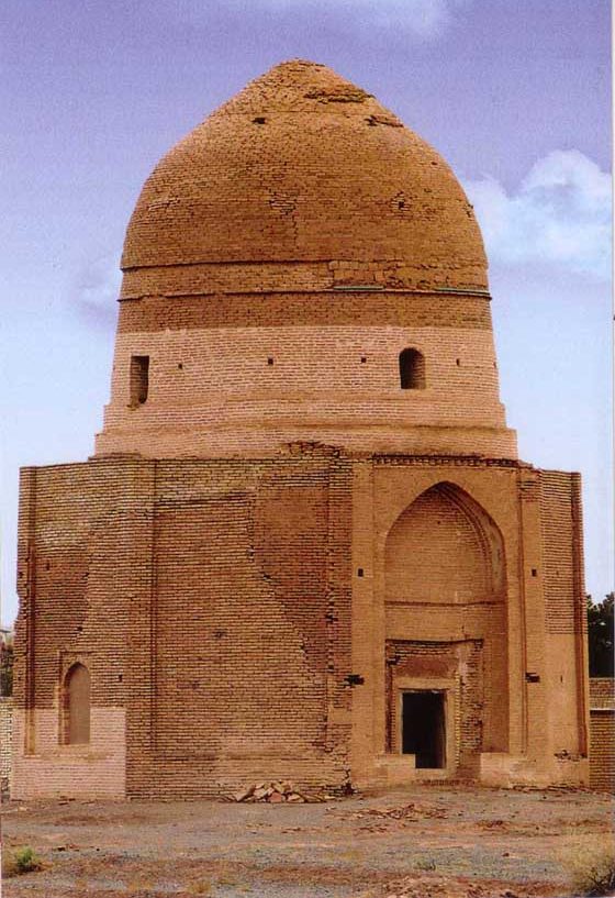گنبد سبز زواره 