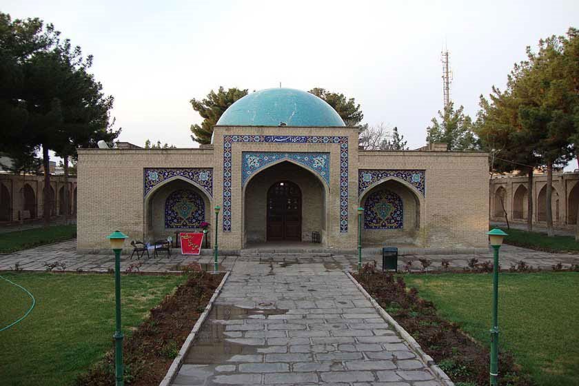 آرامگاه حاج ملا هادی سبزواری