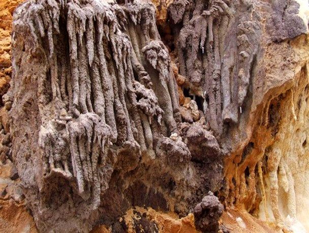 غار خرسین 