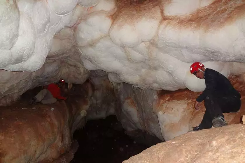 غار میرزا رفسنجان غار میرزا رفسنجان